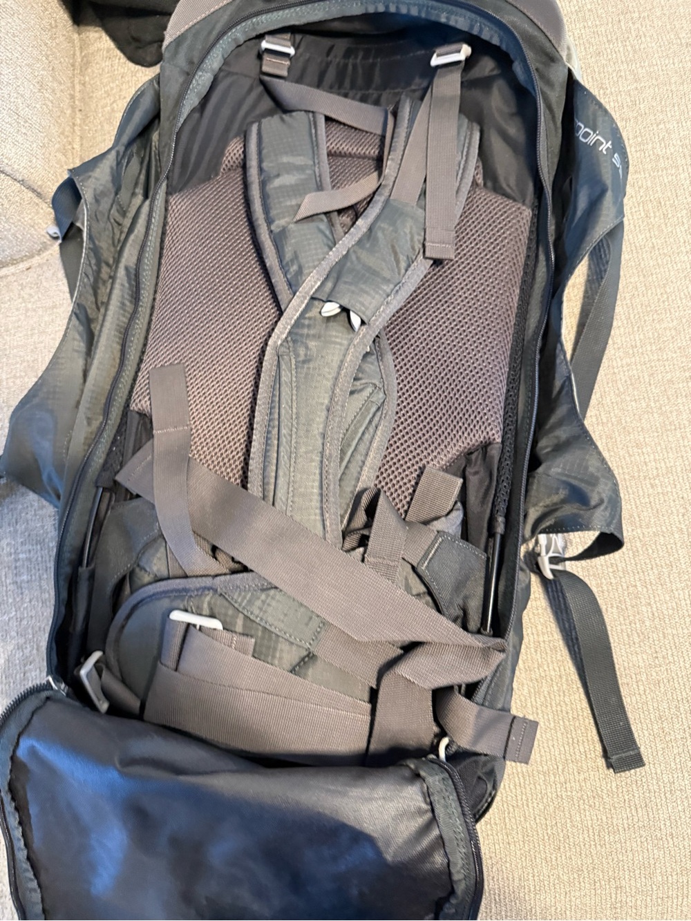 Osprey Farpoint 55L Travel Backpack Hipbelt Green Padded (NO Detachable Daypack) - Picture 5 of 11